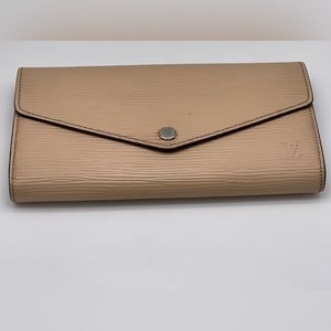 LOUIS VUITTON DUME EPI LEATHER SARAH NM WALLET EUC
